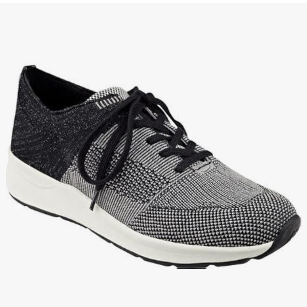 EASY SPIRIT ESINKERA BLACK & WHITE WOVEN TEXTILE UPPERS OXFORD SNEAKERS SIZE 9M